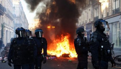 2026-10-18t162830z-1582667973-rc2r5oaerroy-rtrmadp-3-france-protest