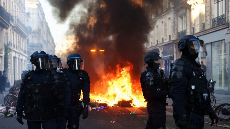 2026-10-18t162830z-1582667973-rc2r5oaerroy-rtrmadp-3-france-protest