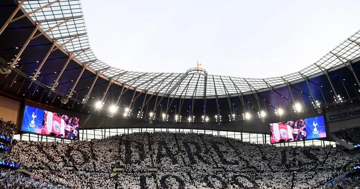 Tottenham consider hiring club legend who hasn’t managed for 20 years as next boss