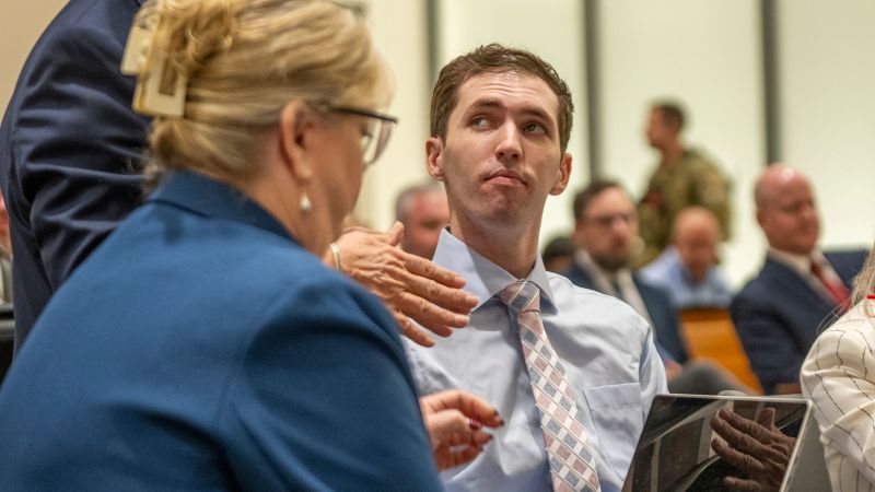 20251211-tyler-robinson-hearing-3
