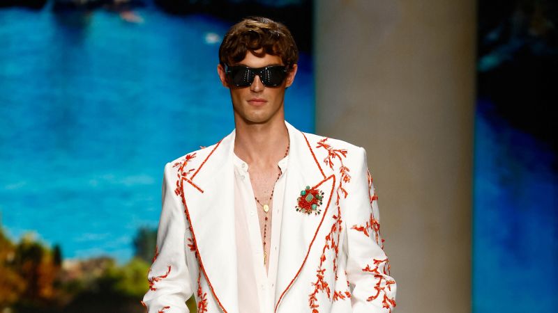 2026-06-20t114240z-792116532-rc2nxlalpkvj-rtrmadp-3-milan-fashion-dolce-gabbana