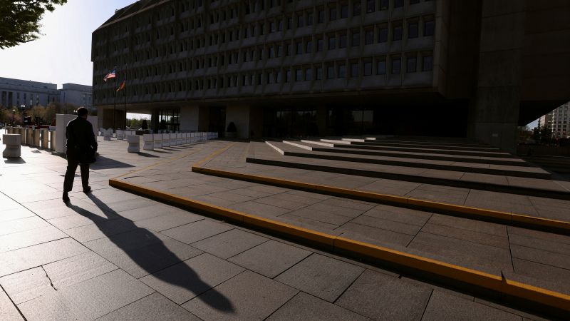 c-2025-04-01t163527z-1628012751-rc20pdamjetz-rtrmadp-3-usa-trump-health