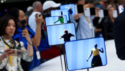 2026-09-09t190130z-1891540055-rc2vfnamyo7v-rtrmadp-3-apple-event